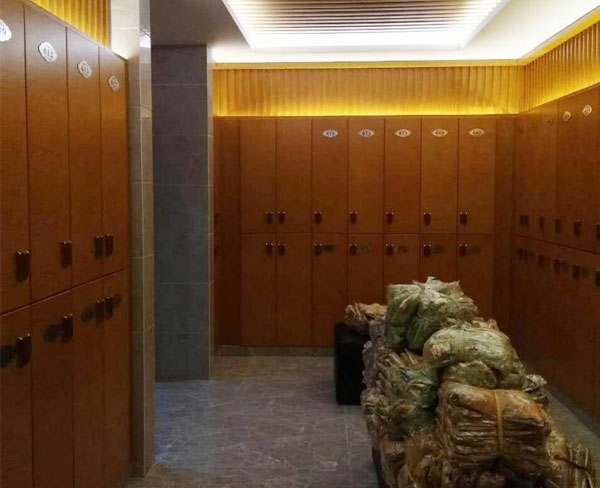 合肥全屋定制衣柜使用生態板有哪些優缺點？